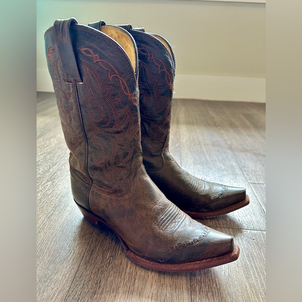 Tony Lama Women’s Western Boots Size 8